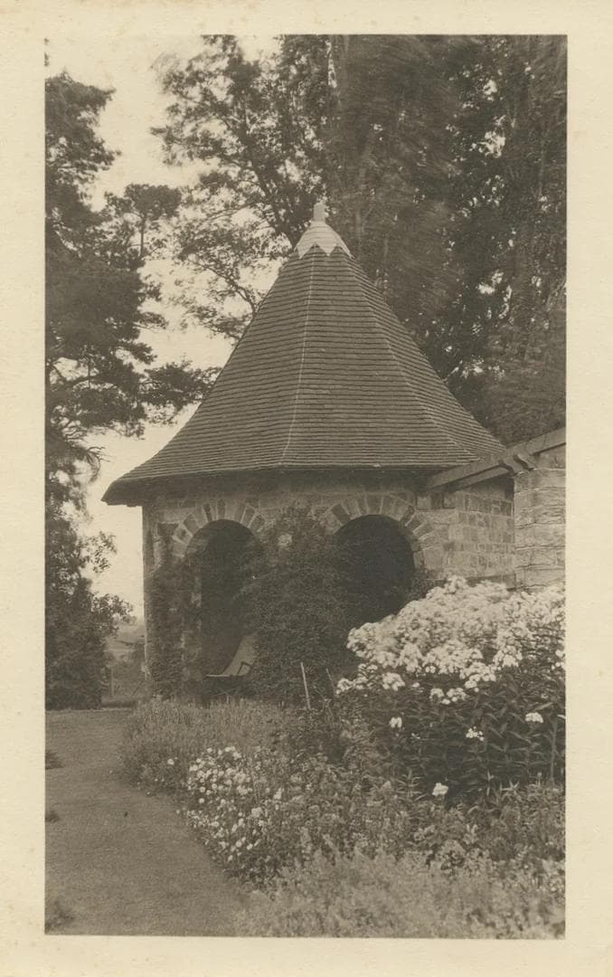 The old folly at Knowle Grange